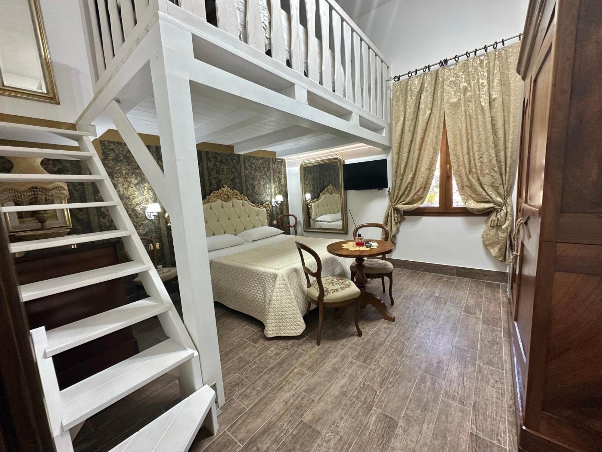 Elisir Suite Тропеа Екстериор снимка
